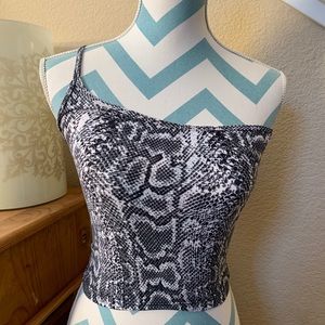 ❤️Snake Skin One Shoulder Tank Top